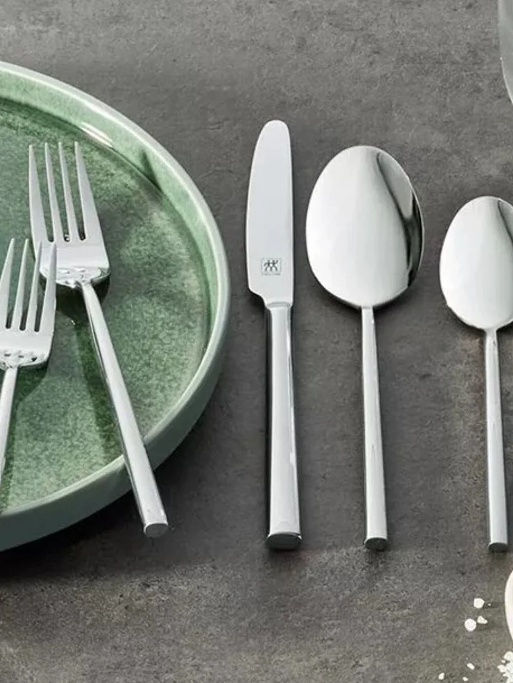 ZWILLING Aberdeen 45-pc 18/10 Stainless Steel Flatware Set.